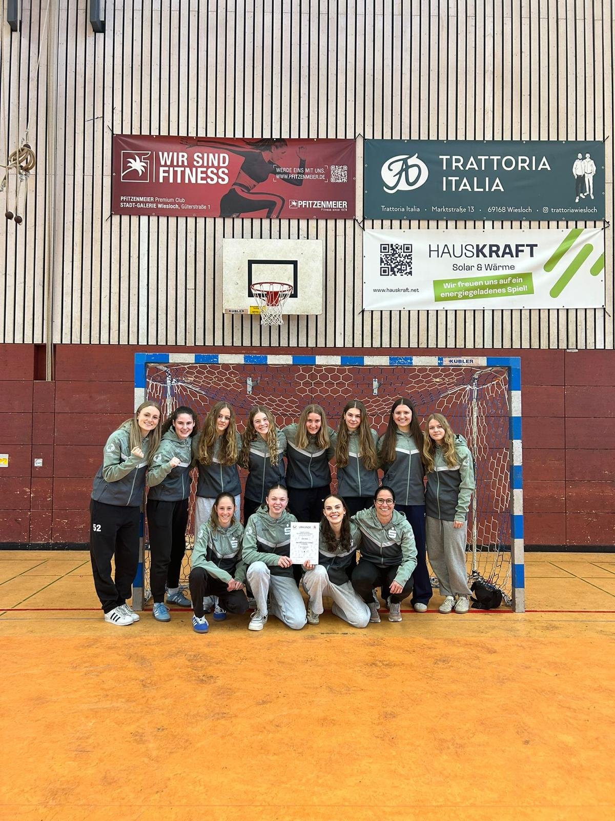 HSG-Mädels gewinnen mit dem OHG bei Jugend Trainiert für Olympia