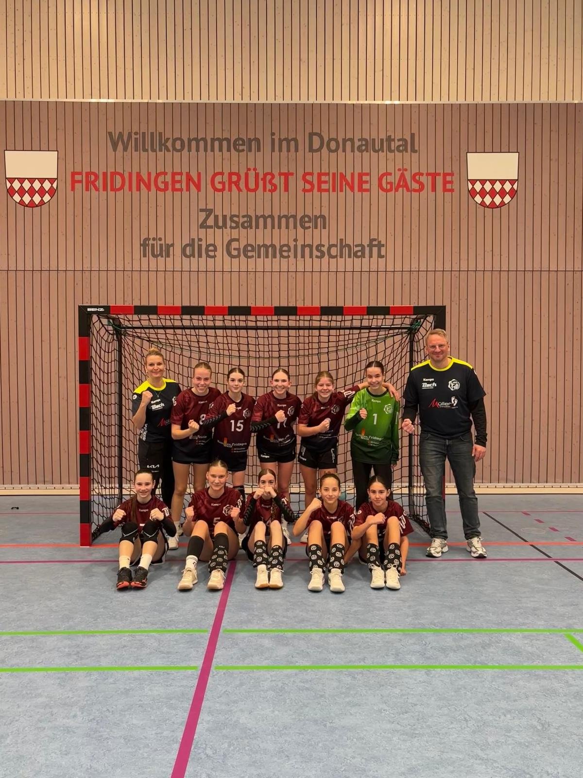 Eröffnungsspiel in der Sepp-Hipp-Sporthalle